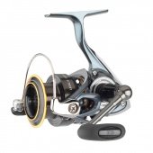 *Катушка Daiwa Legalis 2000HA